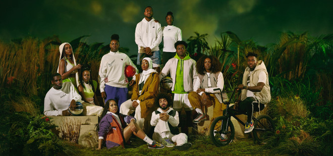 4 hãng thời trang tham gia vào cuộc chiến chống dịch COVID-19 ảnh 4