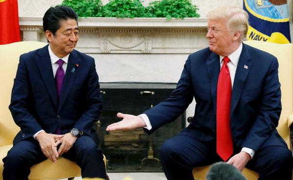 Lãnh đạo Mỹ-Nhật điện đàm trước thềm thượng đỉnh với Triều Tiên ảnh 1