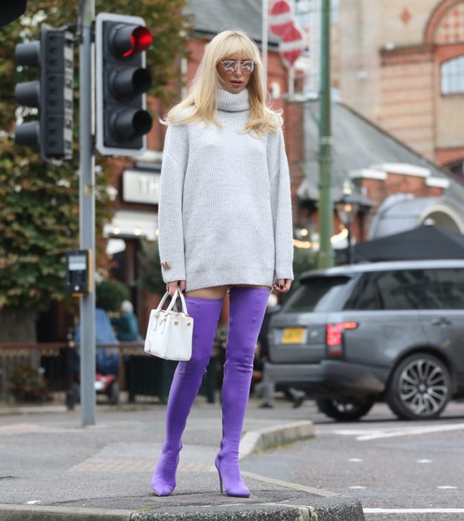 Năm chiêu phối đồ sành điệu với tím vô cực, gam màu “hot” nhất 2018 ảnh 25