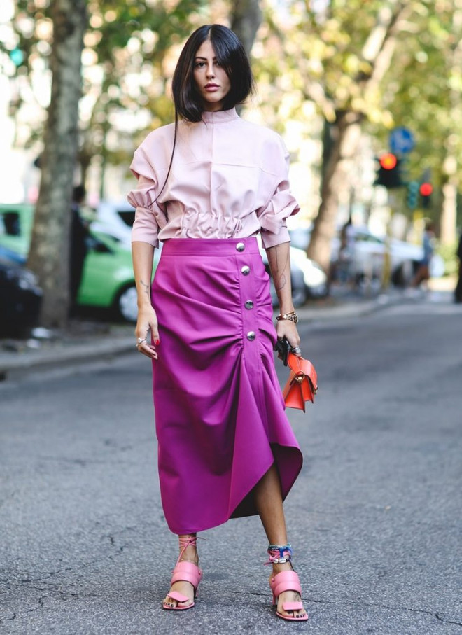 Năm chiêu phối đồ sành điệu với tím vô cực, gam màu “hot” nhất 2018 ảnh 10