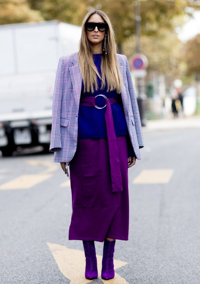 Năm chiêu phối đồ sành điệu với tím vô cực, gam màu “hot” nhất 2018 ảnh 11
