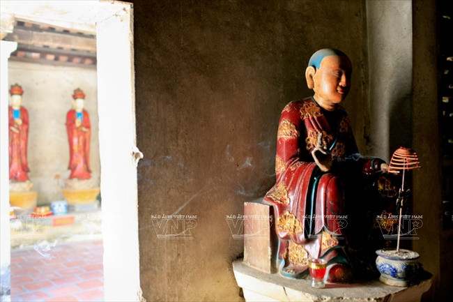 Thăm ngôi chùa có số lượng tượng đất cổ nhiều nhất Việt Nam ảnh 5