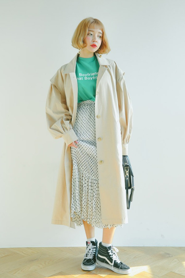 Diện áo thun "biết nói" điệu đà như quý cô Hàn Quốc ảnh 10