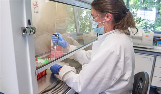 Nga thử nghiệm loại vắcxin phòng COVID-19 thứ hai trong tuần này ảnh 1