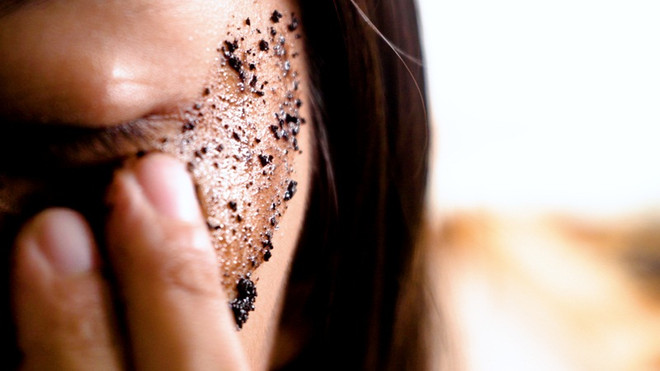 Những công dụng thần kỳ từ bã càphê mà chị em nên thuộc nằm lòng ảnh 6