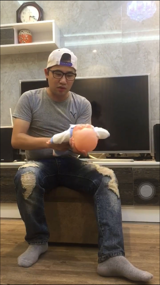 Cứu trẻ bị hóc dị vật: Người lớn chỉ có 4 phút vàng ngọc! ảnh 1