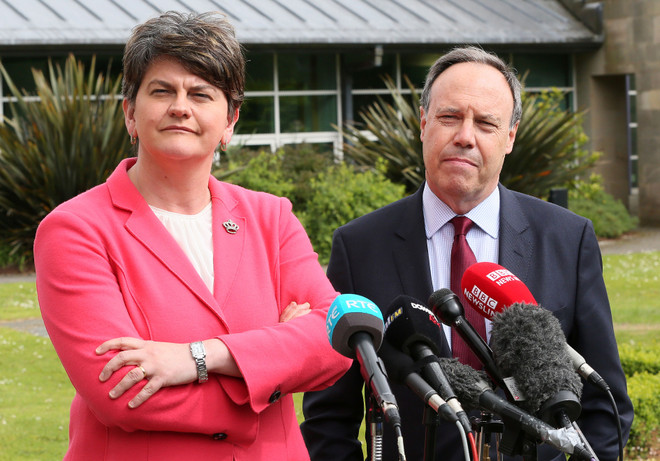 Anh: Đảng Bảo thủ và DUP hy vọng đạt thỏa thuận vào tuần tới ảnh 1