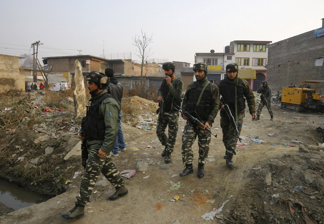 Một binh sỹ Ấn Độ thiệt mạng do tình trạng đấu súng ở LoC ảnh 1