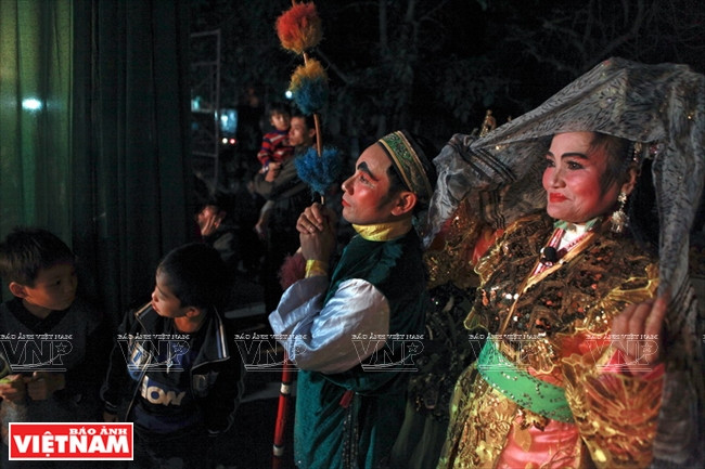 Không chỉ có quan họ, Thổ Hà còn nổi tiếng với nghệ thuật tuồng cổ ảnh 11