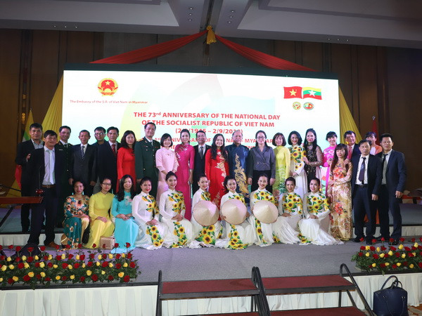 Sắc màu văn hóa Việt trong lễ kỷ niệm Quốc khánh tại Myanmar ảnh 1