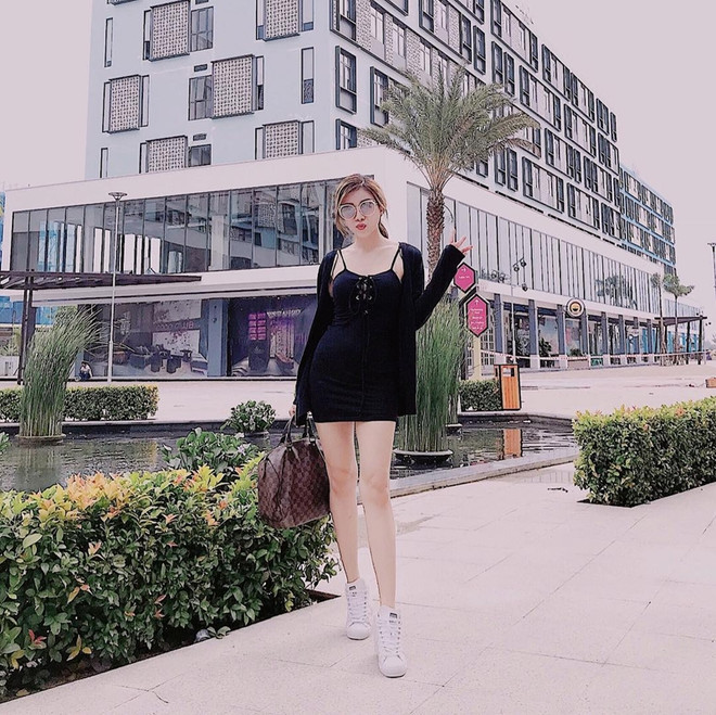 Sao Việt vẫn ưa chuộng xu hướng ''giấu quần'' trong ngày se lạnh ảnh 11