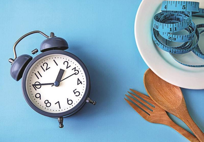 Không gây hại, nhịn ăn còn giúp ngừa bệnh và cải thiện sức khỏe? ảnh 1