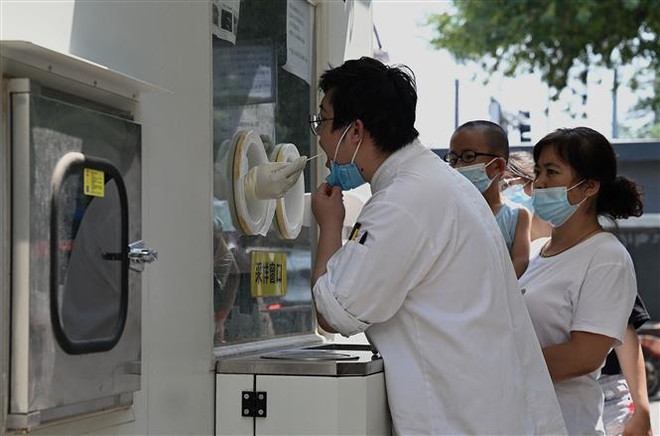 Giải pháp mới giúp điều trị hiệu quả biến thể của virus SARS-CoV-2 ảnh 1