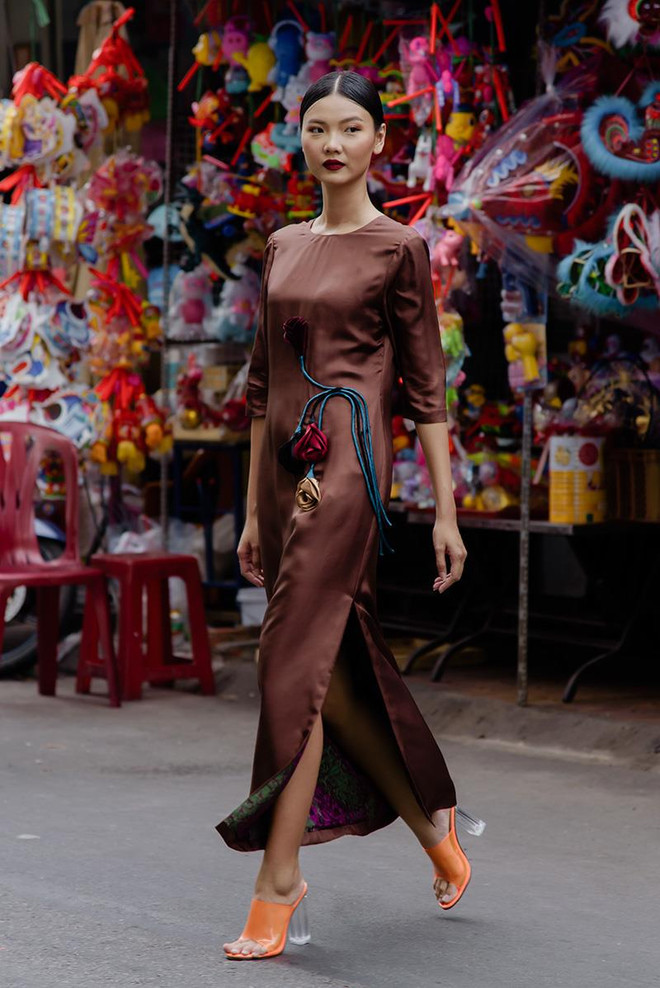 Những thiết kế lụa đậm chất Hà thành cho mùa thu của Hà Linh Thư ảnh 1