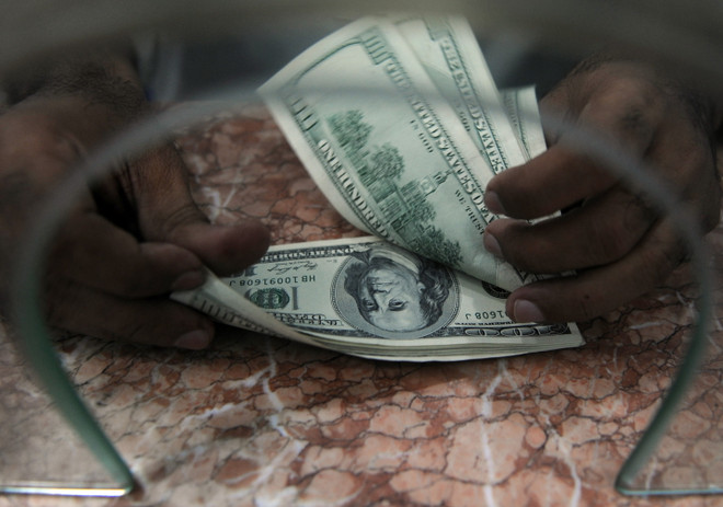 Đồng bạc xanh tăng giảm trái chiều do doanh thu bán lẻ của Mỹ yếu ảnh 1