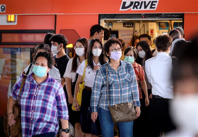 Dịch nCoV: Kết hợp thuốc điều trị HIV và cúm cho kết quả khả quan ảnh 1