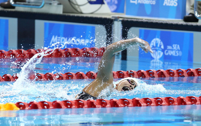 Giành HCV thứ tư, Ánh Viên lập tiếp kỷ lục ở nội dung 200m bơi ngửa nữ ảnh 1