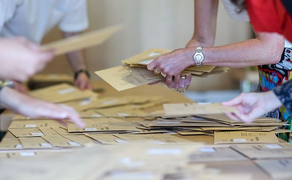 Luxembourg bỏ phiếu về quyền bầu cử cho người nước ngoài ảnh 1