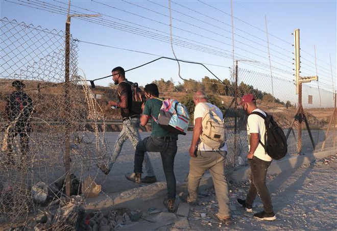 Lệnh hạn chế của Israel khiến kinh tế Palestine đối mặt với rủi ro ảnh 1