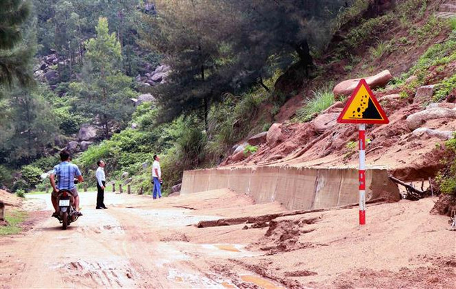 Hà Tĩnh chủ động phương án bảo vệ dân vùng xung yếu khỏi bão số 4-Noru ảnh 1