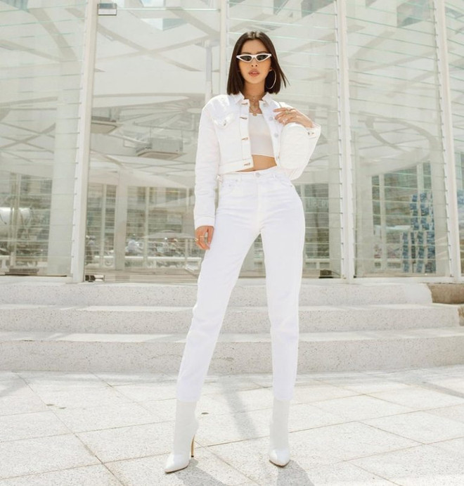 White-on-white: Từ khóa hot nhất tuần chinh phục quý cô thời trang ảnh 2