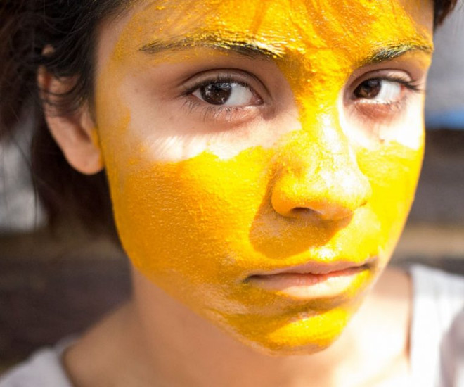 Loại mặt nạ được yêu thích nhất của phái đẹp vòng quanh thế giới ảnh 1