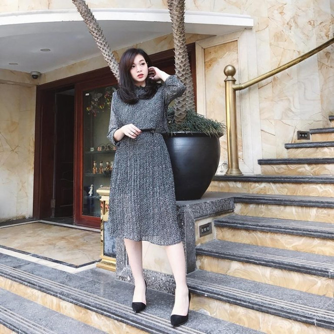 Ngất ngây với trang phục dạo phố giao mùa của fashionista Việt ảnh 12