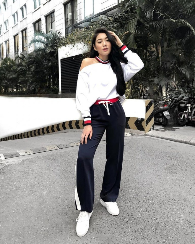 Ngất ngây với trang phục dạo phố giao mùa của fashionista Việt ảnh 3