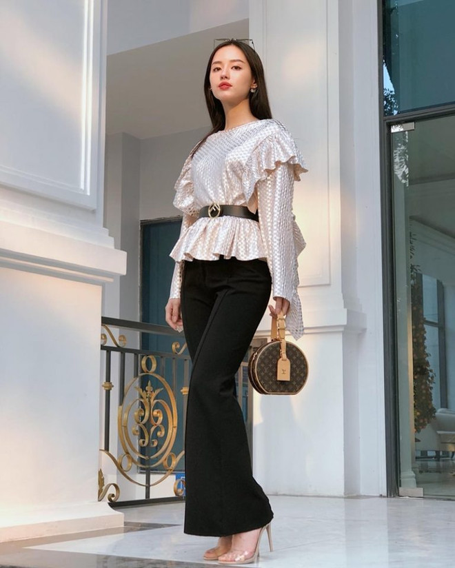 Ngất ngây với trang phục dạo phố giao mùa của fashionista Việt ảnh 8