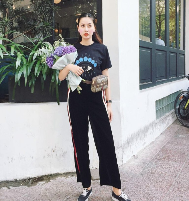 Ngất ngây với trang phục dạo phố giao mùa của fashionista Việt ảnh 2