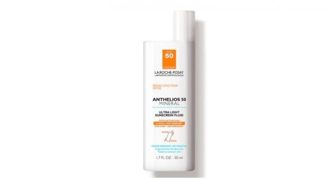 Nên thoa kem chống nắng trước hay sau kem dưỡng ẩm? ảnh 2