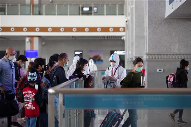 Số ca mắc mới COVID-19 tại Lào giảm mạnh trong 24 giờ qua ảnh 1