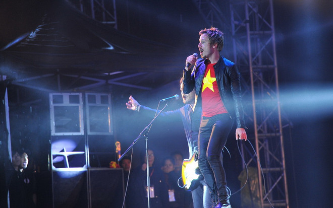 MobiFone RockStorm7 "bùng cháy" xua tan mưa lạnh của Hà Nội ảnh 4