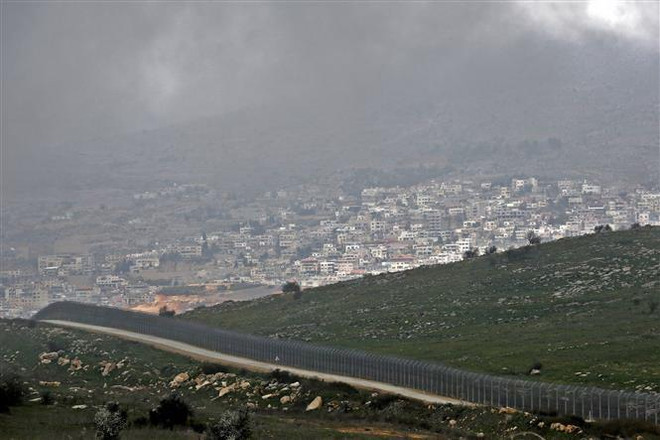 Syria tăng cường các đơn vị quân đội gần Cao nguyên Golan ảnh 1