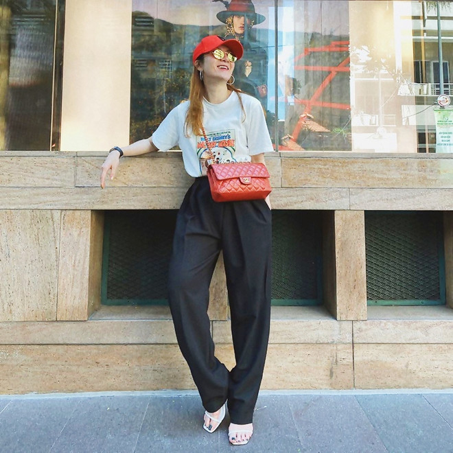 Thanh Hằng, Hà Hồ đọ street style nữ tính cùng dàn mỹ nhân Việt ảnh 24