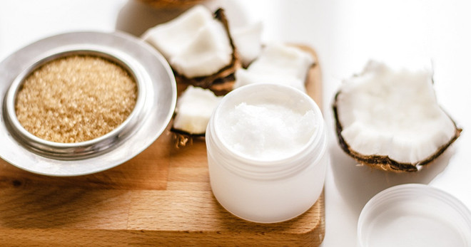Những mẹo chăm sóc da cực hay với dầu dừa dành cho các nàng ảnh 1