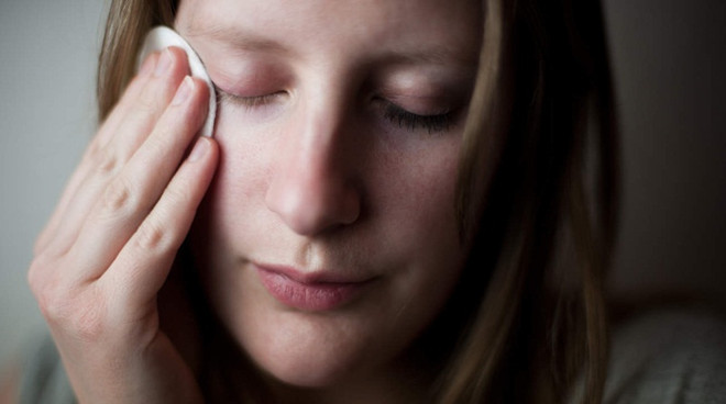 Những mẹo chăm sóc da cực hay với dầu dừa dành cho các nàng ảnh 5