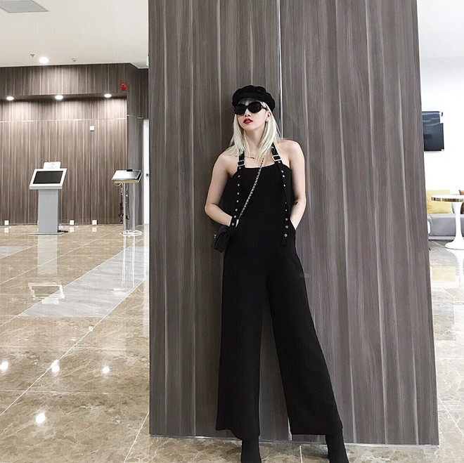 Hoàng Thùy Linh, Kỳ Duyên mix đồ với phụ kiện hàng hiệu ảnh 9