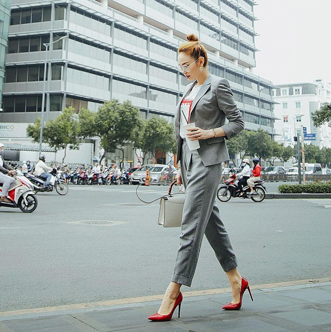 Hoàng Thùy Linh, Kỳ Duyên mix đồ với phụ kiện hàng hiệu ảnh 7