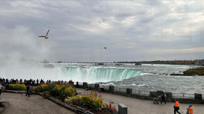 Vẻ đẹp của Niagara - cửa ngõ giao thương chính giữa Canada và Mỹ ảnh 1