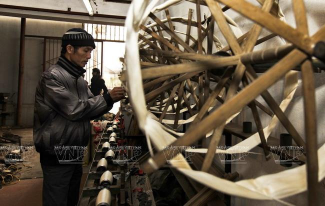 Sức sống bền bỉ qua hàng trăm năm của làng nghề tơ lụa Nha Xá ảnh 1