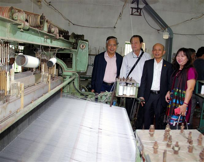 Sức sống bền bỉ qua hàng trăm năm của làng nghề tơ lụa Nha Xá ảnh 2