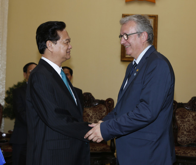 Đảng Cộng sản Pháp quan ngại tình hình quân sự hóa ở Biển Đông ảnh 2