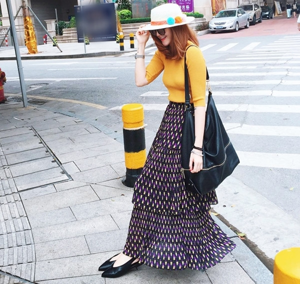 Mỹ nhân Việt biến hóa trong phong cách thời trang chào Hè ảnh 4