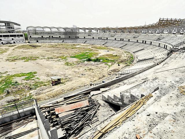 Sập mái vòm sân vận động ở Ấn Độ, 14 người có thể đã tử vong ảnh 1