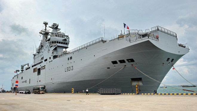 Lệnh cấm vận không ảnh hưởng tới hợp đồng Nga mua tầu Mistral của Pháp (Nguồn: RT) Trừng phạt không ảnh hưởng tới thương vụ vũ khí của Nga ảnh 1