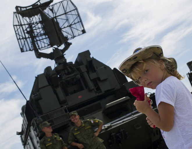 [Photo] Ấn tượng triển lãm vũ khí với công nghệ tiên tiến tại Nga ảnh 3