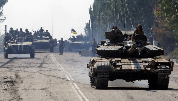 Nga bác cáo buộc trang bị vũ khí cho lực lượng ở Đông Ukraine ảnh 1