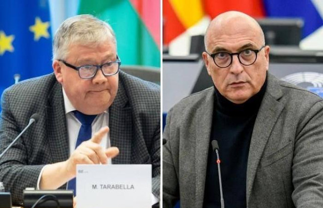 EP tước quyền miễn trừ của 2 nghị sỹ đang bị điều tra tham nhũng ảnh 1