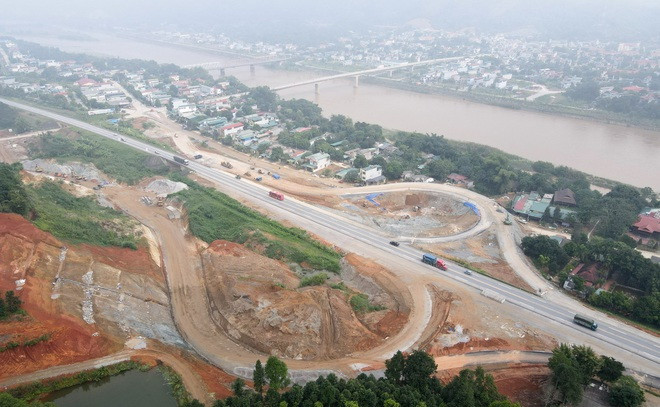 Lào Cai gấp rút chuẩn bị khởi công và hoàn thành nhiều công trình ảnh 1